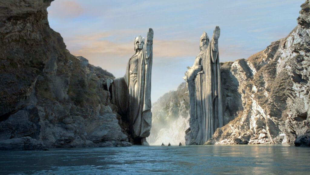 The Lord of the Rings: The Fellowship of the Ring از بهترین فیلم های سرزمین میانی پیتر جکسون