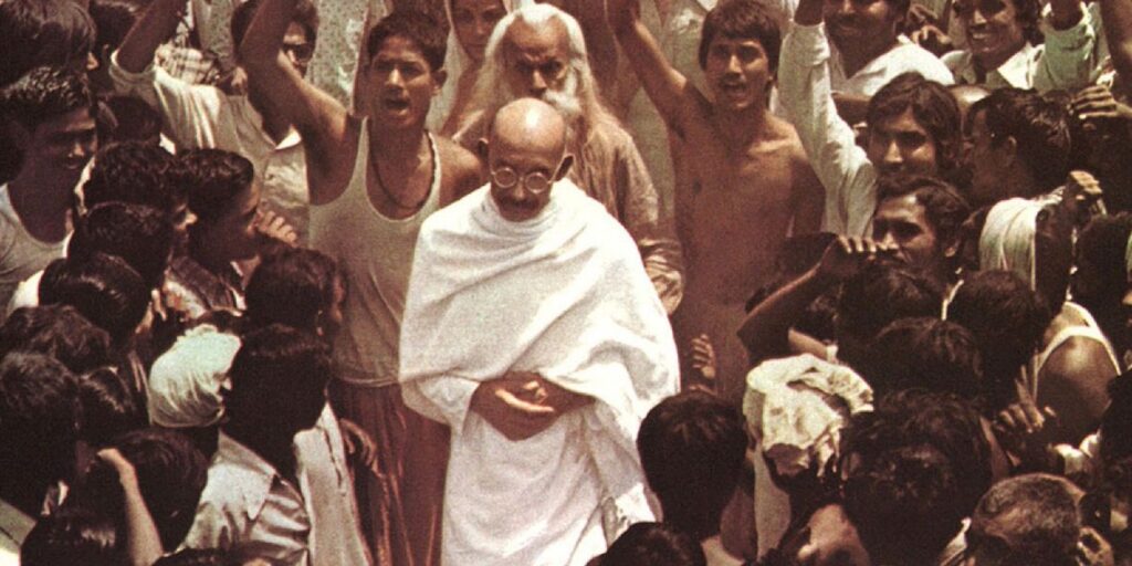 Gandhi از بهترین فیلم های سال 1982
