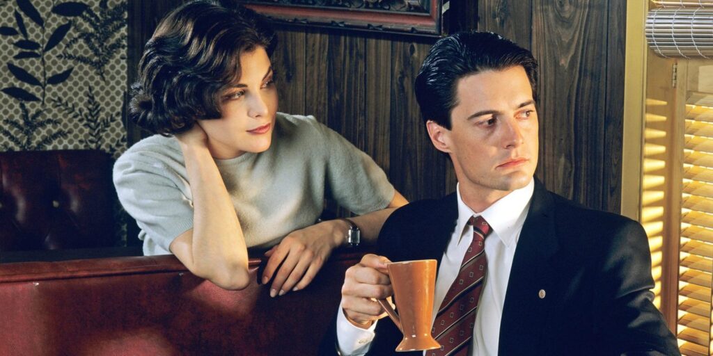 Twin Peaks از بهترین سریال های سورئال