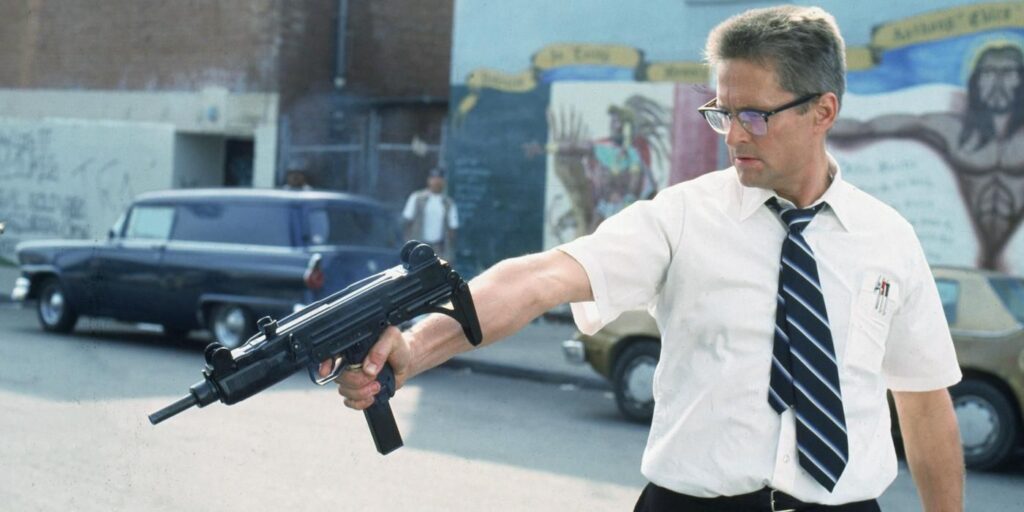 Falling Down از بهترین فیلم های شبیه American Psycho